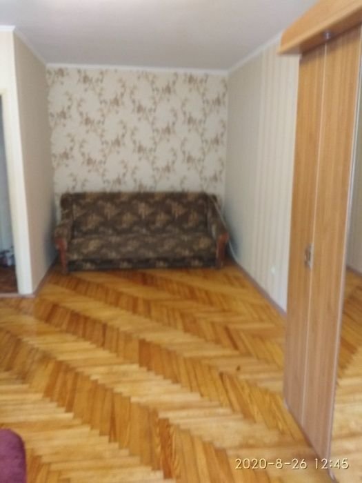 СДАЕТСЯ 1-но комнатная, р-н 54-й магазин, кирпичный дом. - фото 4