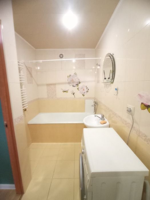 Сдам супер классную 2х+кухня студия в самом центре Крошне - фото 8