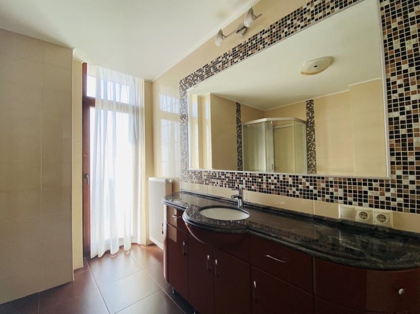 Срочная аренда 4к кв. 204м2 с ПАРКОМЕСТОМ ул. Институтская, 18б - фото 7