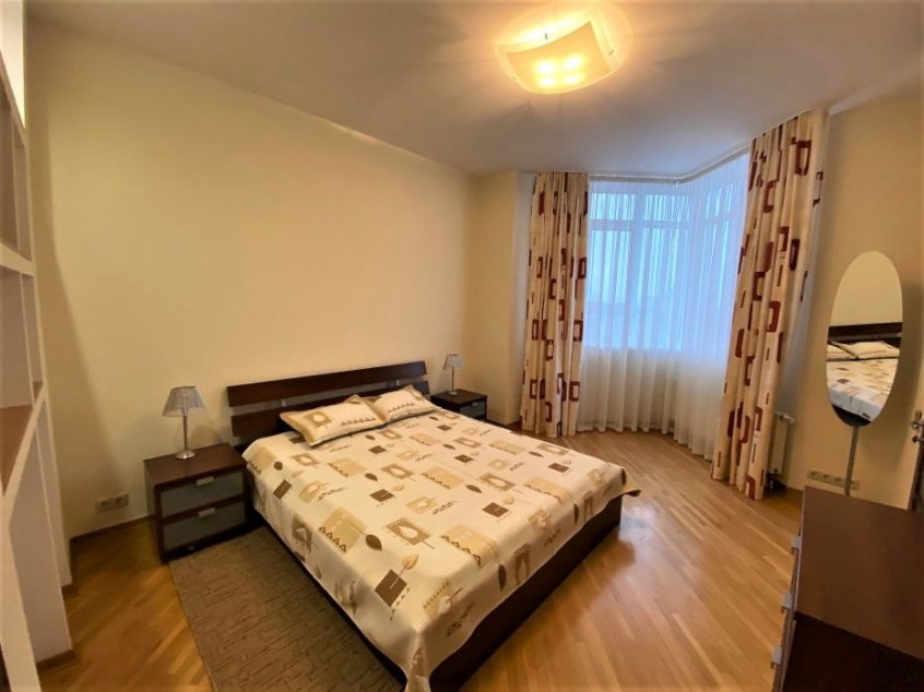 Аренда 4-к., ул. Воровского, 11 А, 200 м2, Львовская пл. От хозяйки - фото 4