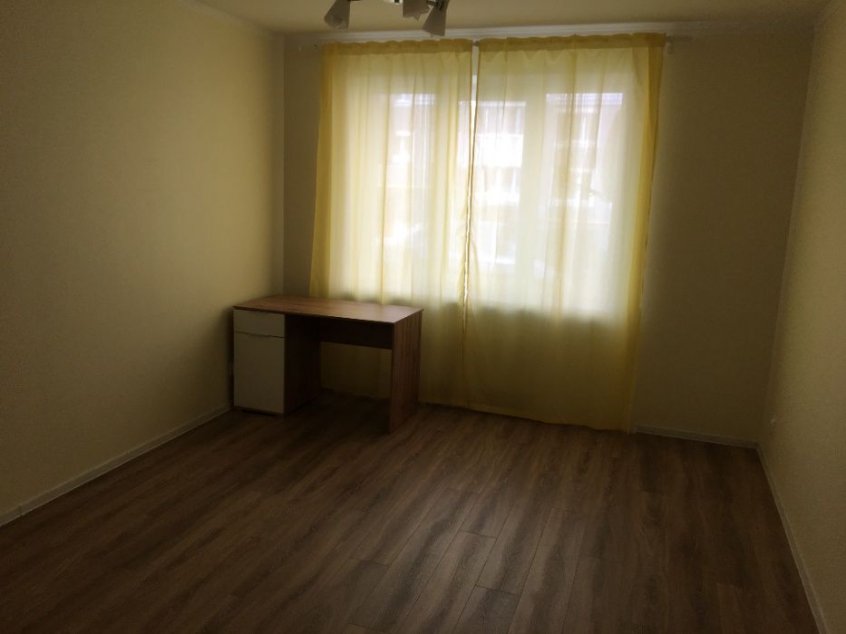 Оренда 3 кім. кв. пл. 102 м2 в м. Львові по вул. І. Рубчака - фото 7