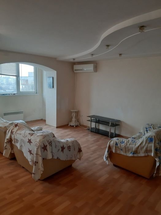 Сдам 2 спальни и кухня-студия / 3-к квартиру Королева/ ост Магазин - фото 4