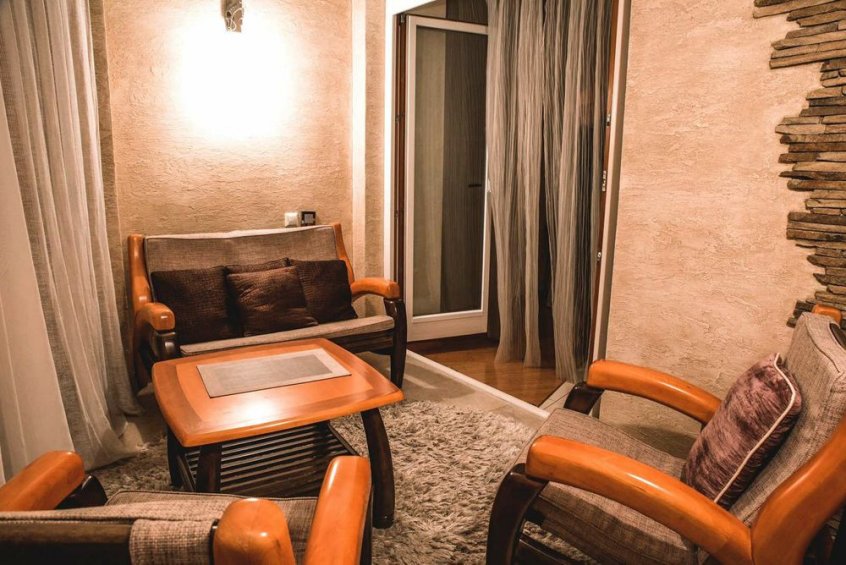 Аренда 3к.кв  160квм Центр Новострой м. Советская, Паркинг - фото 7