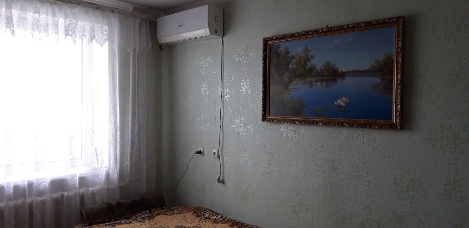 Сдаю комнату в 3ком.кв. с хозяином, то есть со мной - фото 5