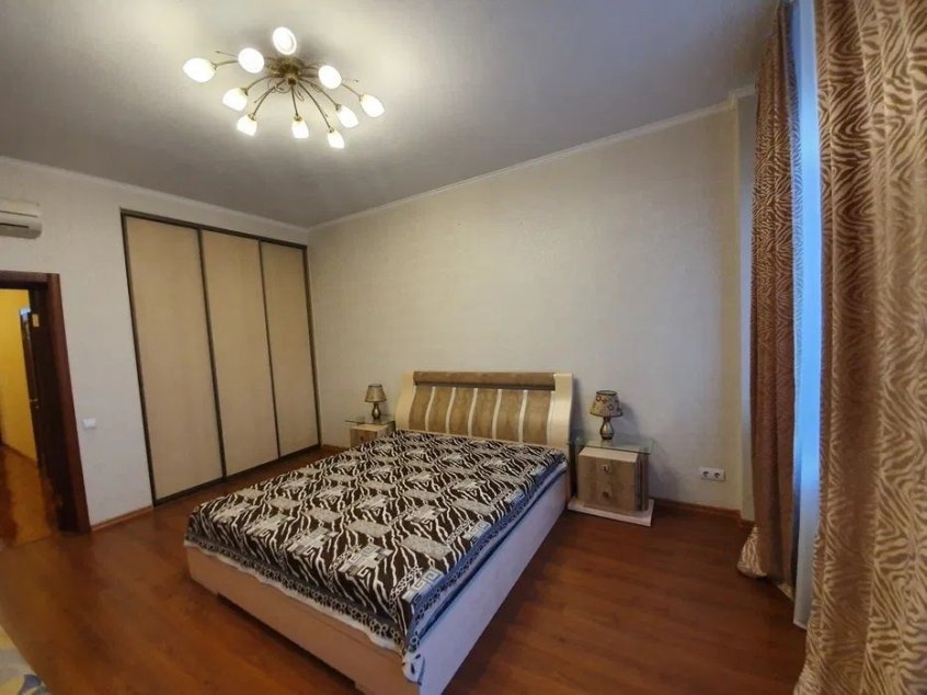 Аренда 4к.кв. Новострой Центр, ул Иванова 36а Дом Бизнес Класса - фото 4